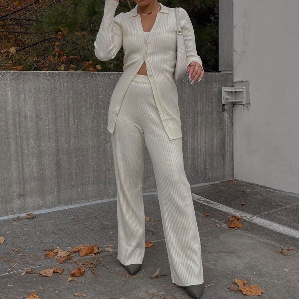 ! SOLD ! Cream Two-piece Set